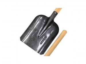 Лопата совковая с ребрами жесткости рельсовая сталь, деревянный черенок Гарант - фото 1